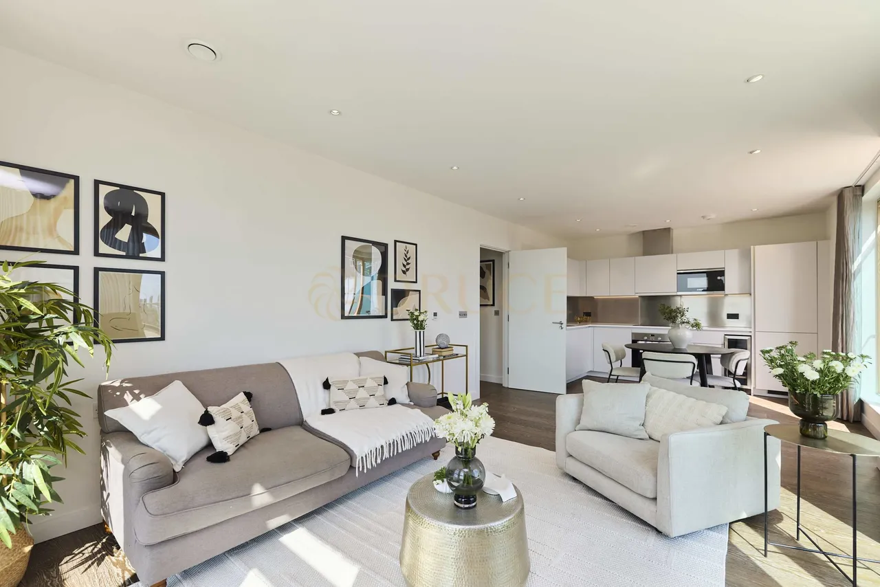 2 bed flat to rent, Salusbury Road, NW6