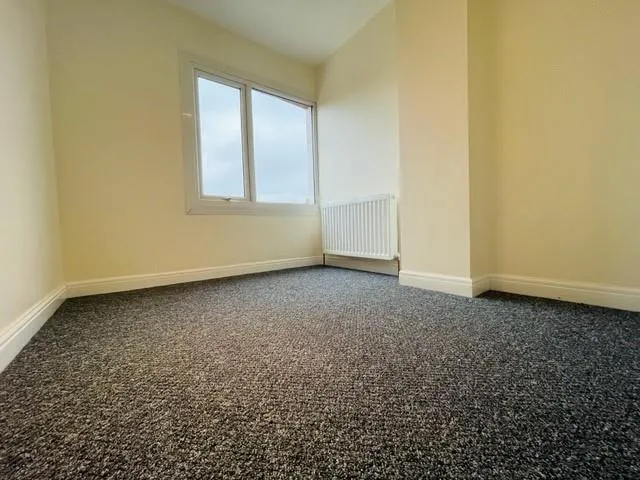 Vicarage Road, West Bromwich, B71, photo 12