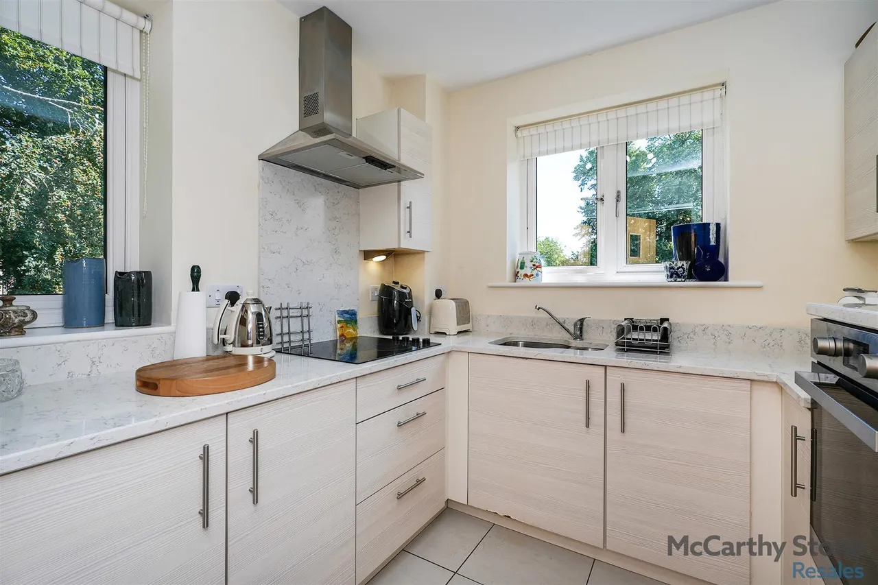 Parsonage Lane, Brighouse, HD6, photo 7