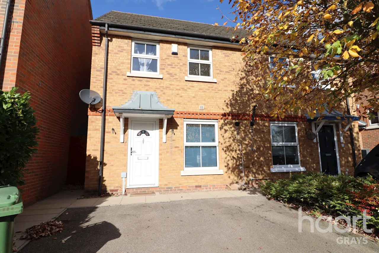 2 bed house to rent, Grays, RM16