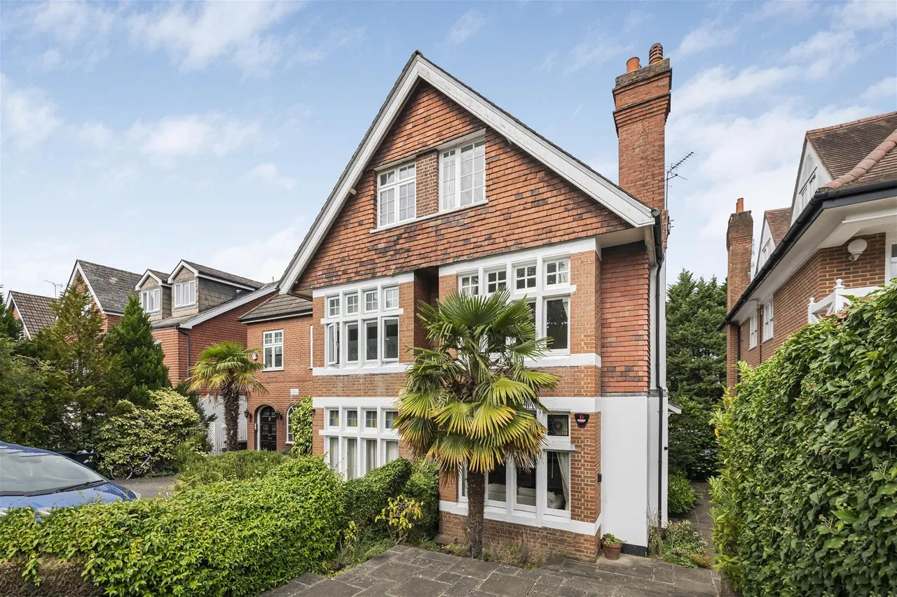Crescent East, Hadley Wood, Barnet, London EN4 0EY, photo 35