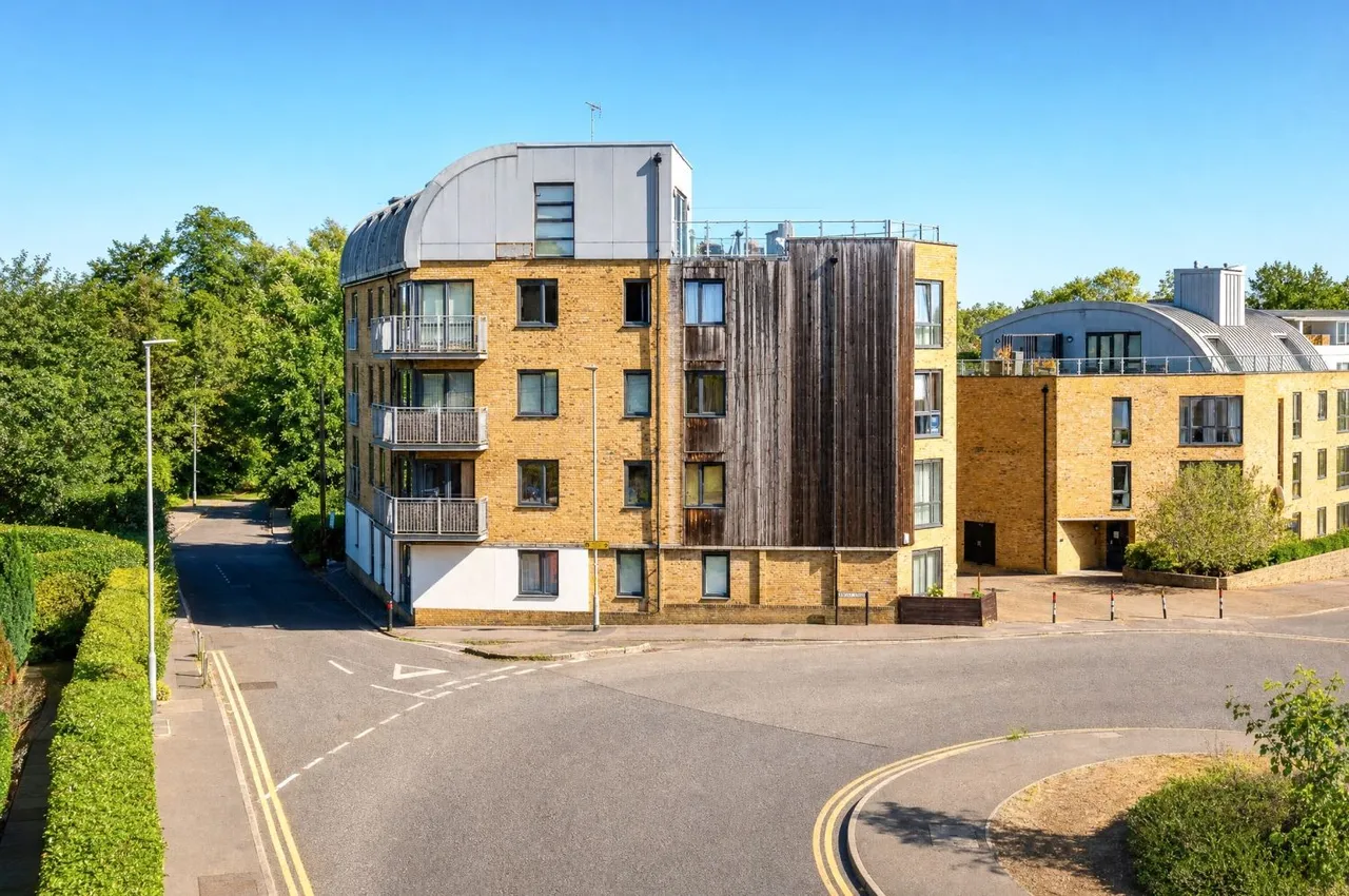 Mead Lane, Hertford, SG13, photo 2