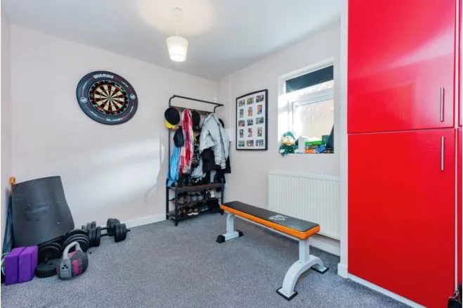 Rimsdale Drive, Manchester, M40, photo 13