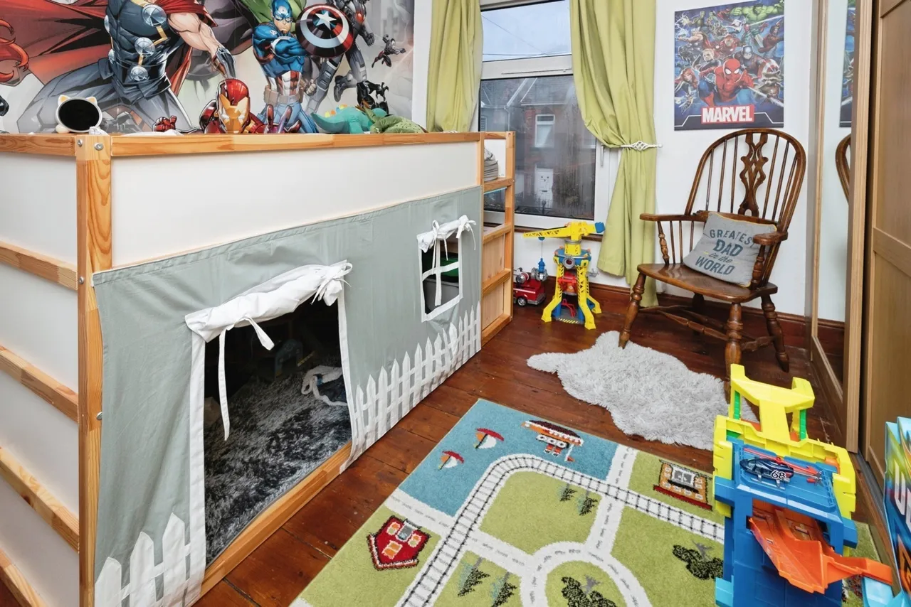 Talbot Road, Ammanford, SA18, photo 16