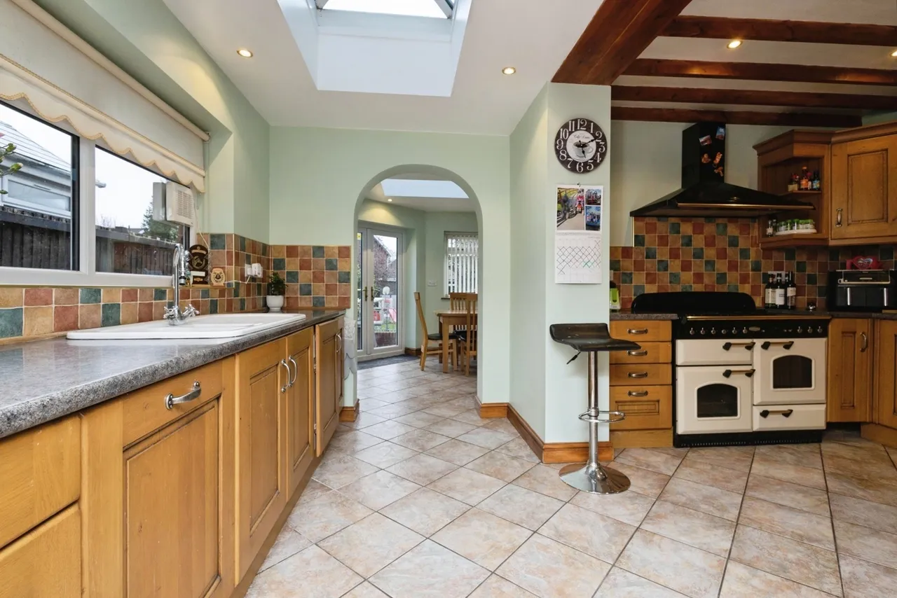 Talbot Road, Ammanford, SA18, photo 5
