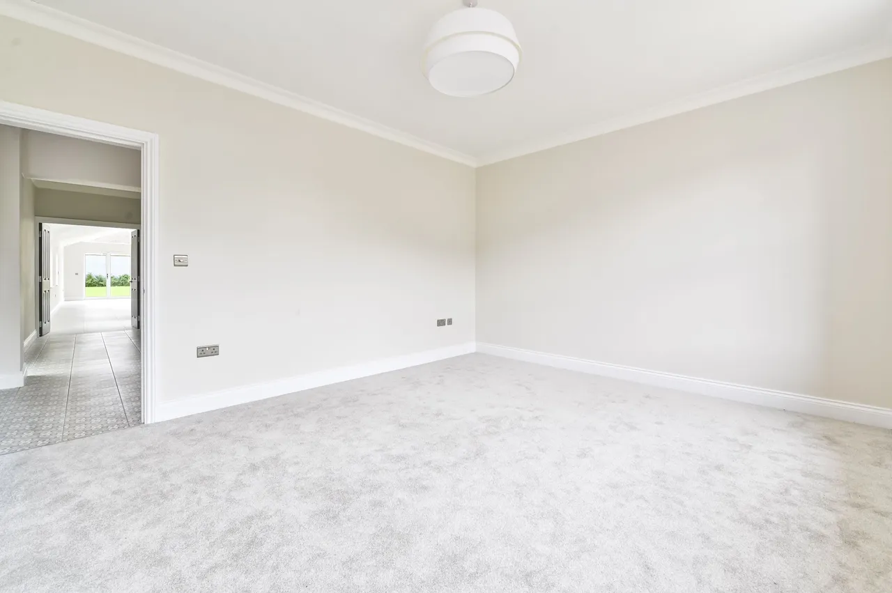 12a Sycamore Grove, New Malden, photo 8