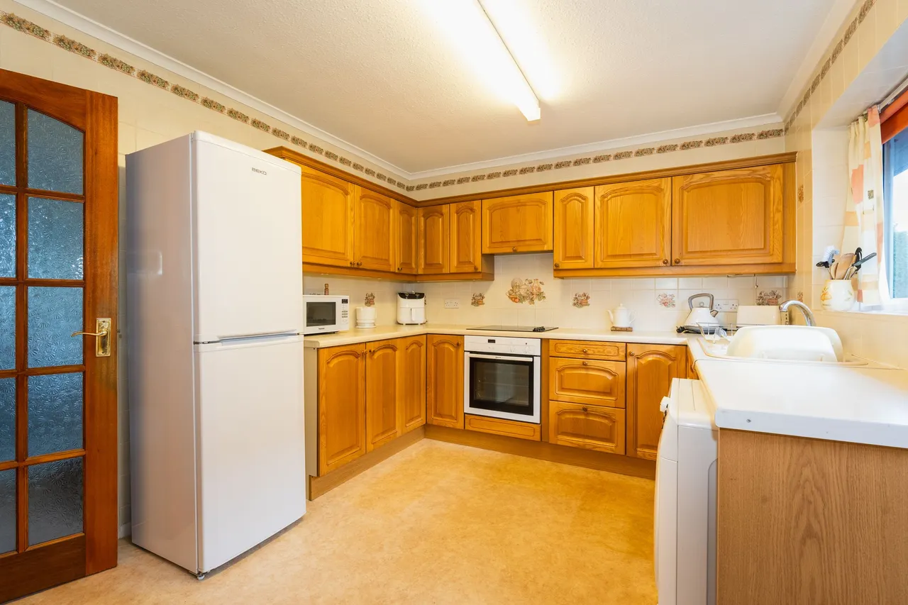 Hazelwood Close, Dronfield Woodhouse, S18, photo 4