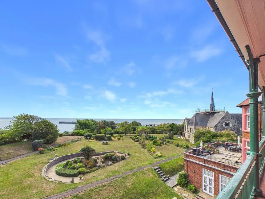 The Durlocks, Folkestone, Kent, CT19, photo 9