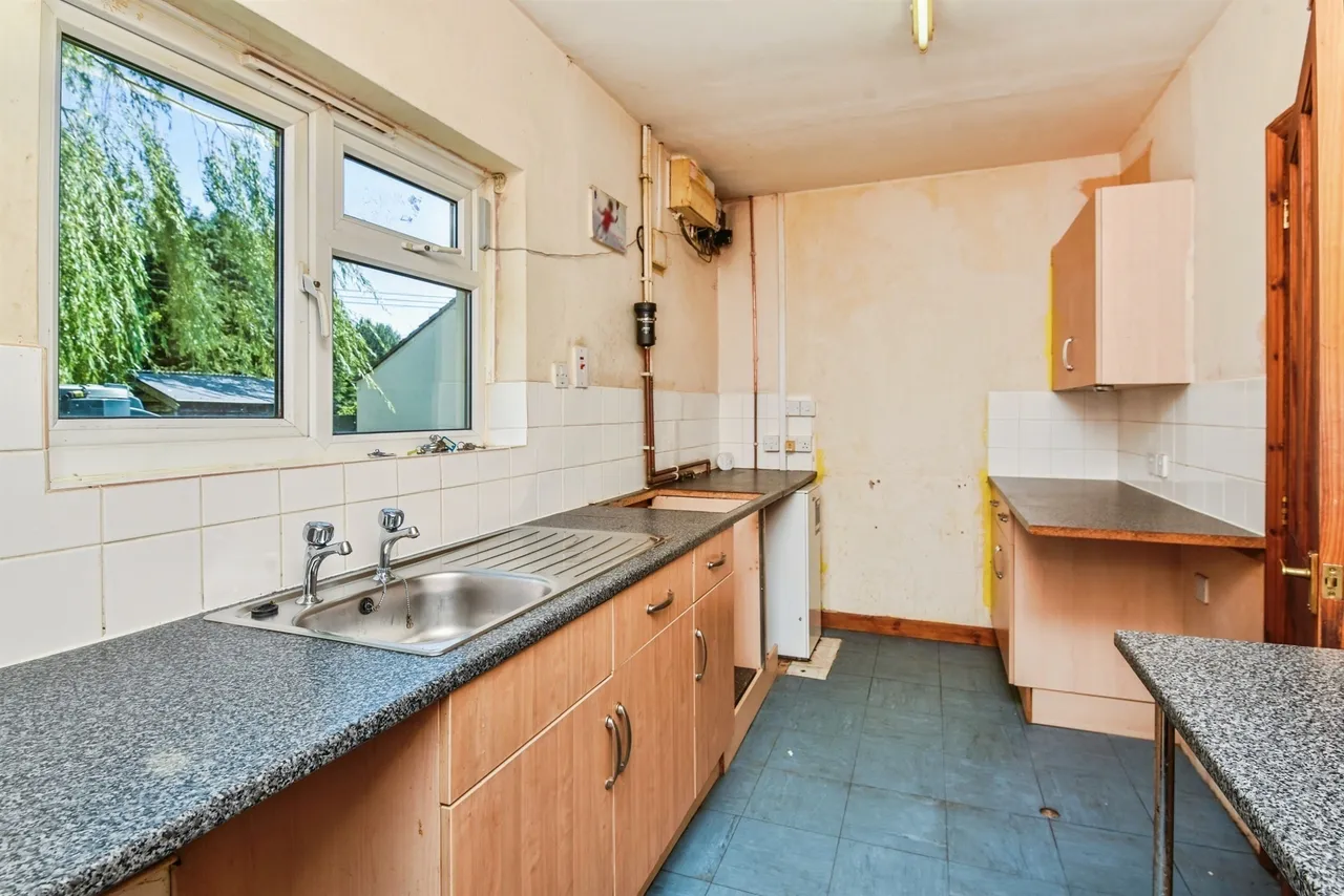 Longfield, Mells, BA11, photo 3