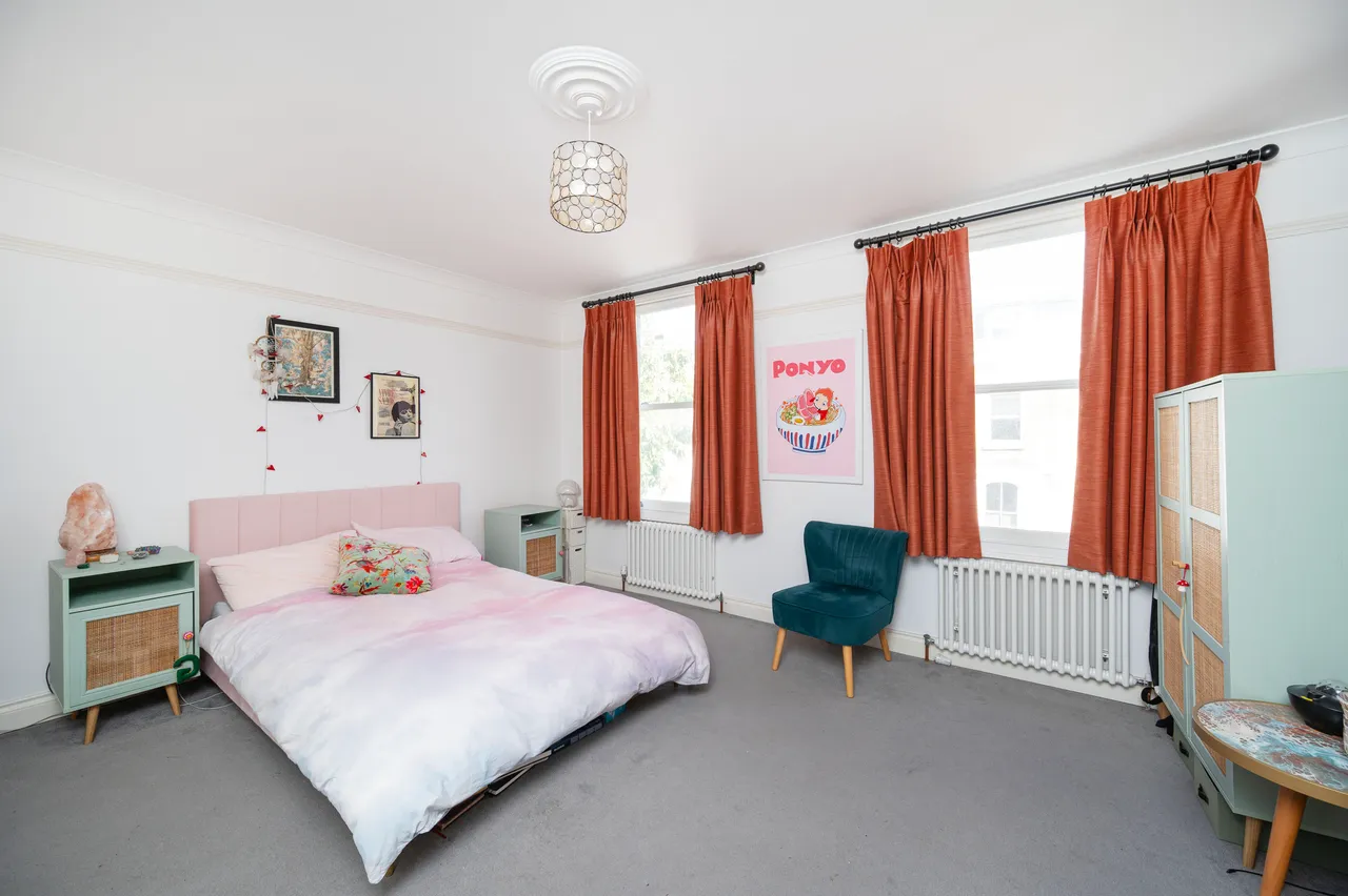 84 Hassett Road, London, photo 7