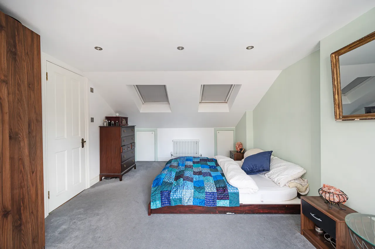 84 Hassett Road, London, photo 6