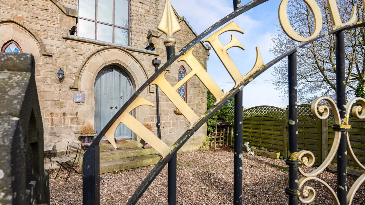 Storrs Lane, Storrs, S6, photo 61