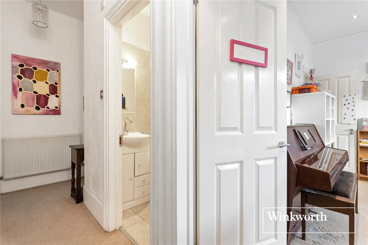 Dukes Avenue, Finchley, N3, photo 6
