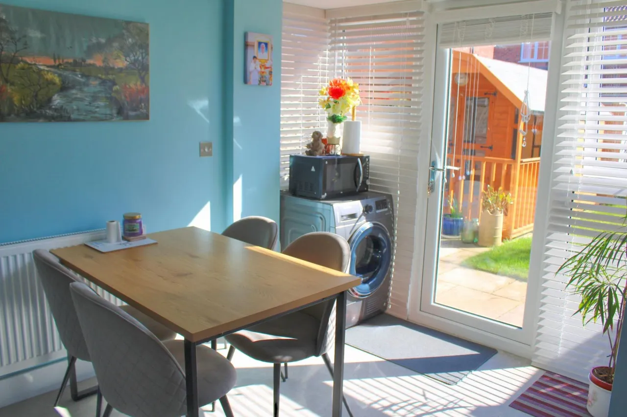Elswick Hopper Close, Brigg, DN20, photo 6