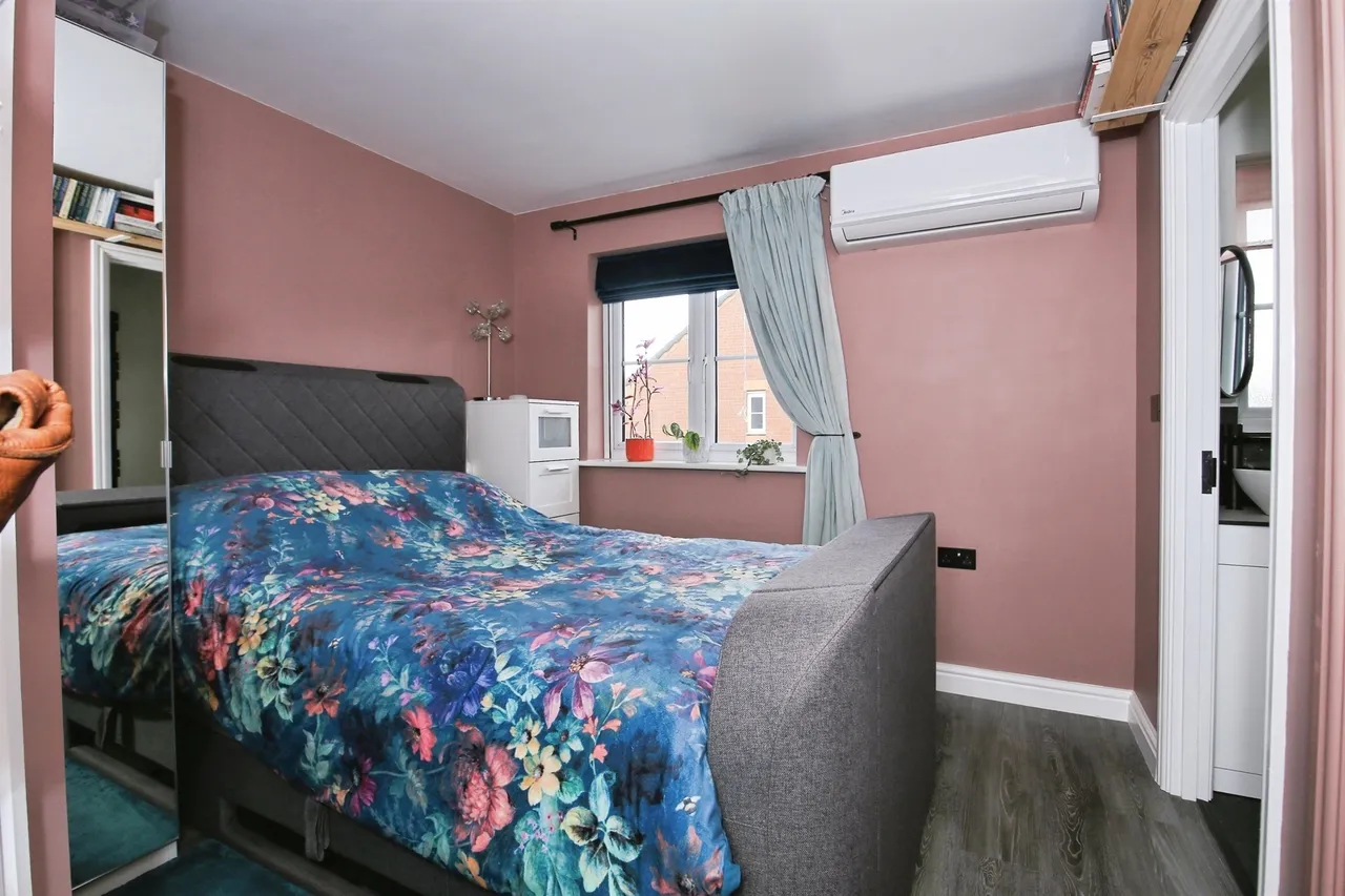 Dandelion Drive, Peterborough, PE7, photo 10