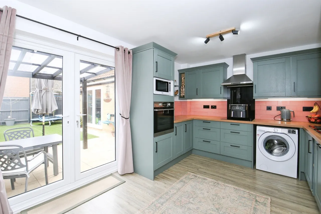 Dandelion Drive, Peterborough, PE7, photo 6
