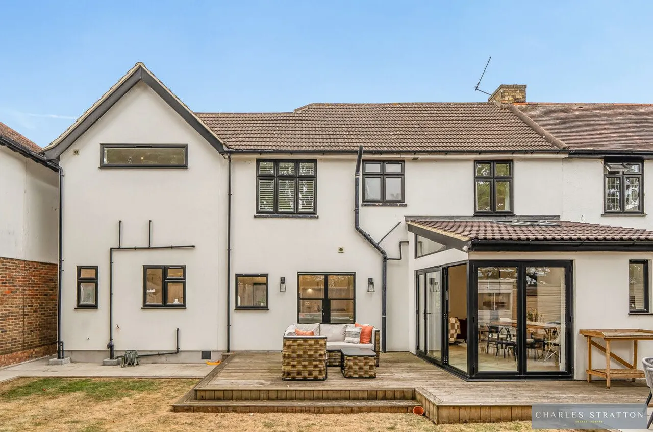 Upper Brentwood Road, Romford, Essex, RM2 6LD, photo 20