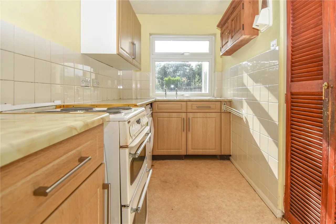 Mayfield Close, Catshill, Bromsgrove, B61 0NR, photo 5
