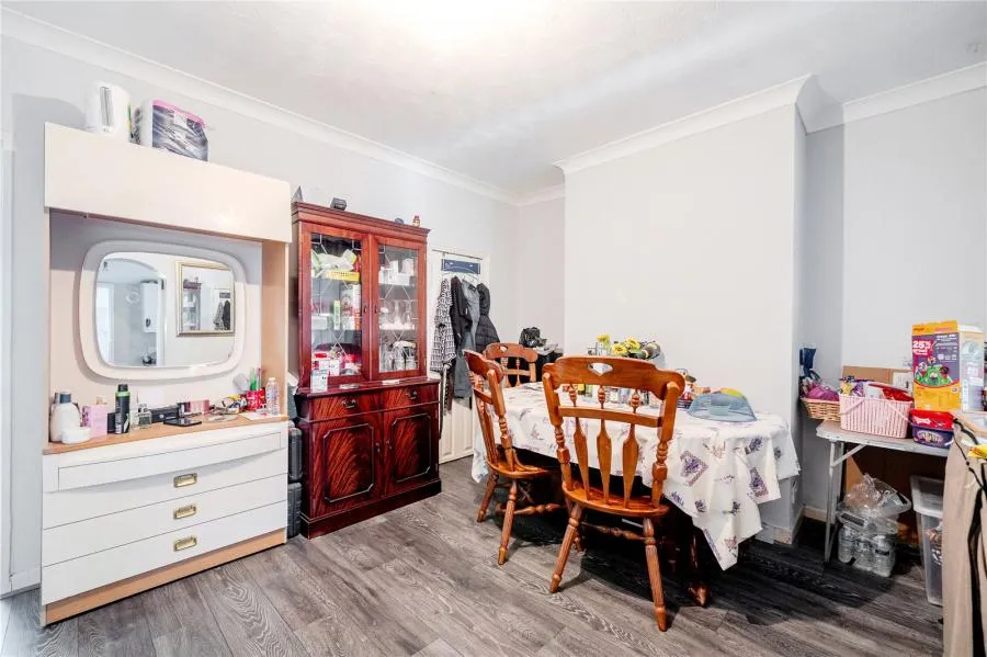 Rosebery Street, Swindon, SN1, photo 13