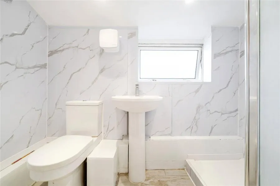 Rosebery Street, Swindon, SN1, photo 9