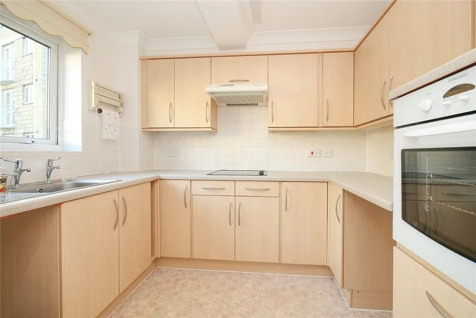 Beech Street, Bingley, West Yorkshire, BD16, photo 8