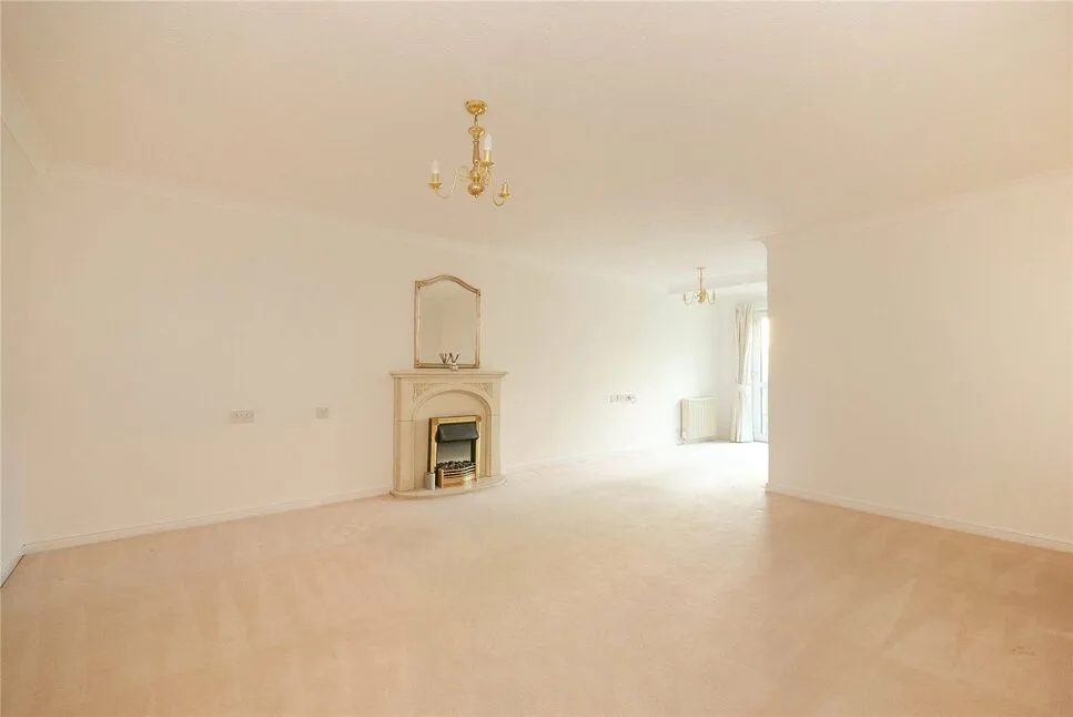 Beech Street, Bingley, West Yorkshire, BD16, photo 2