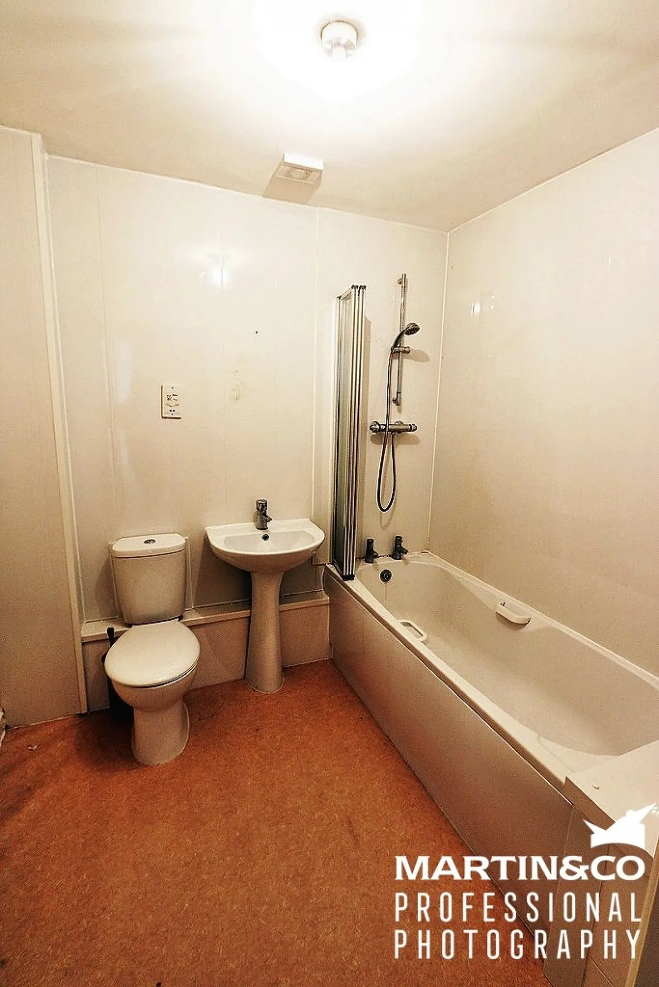 St Stephens Court, Newport, NP20, photo 8
