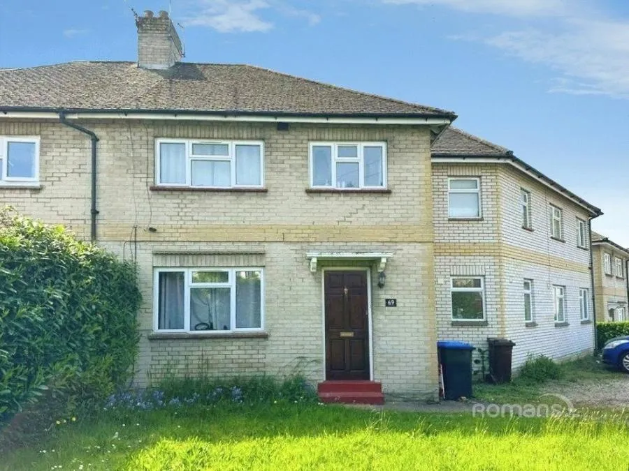 Larchwood Drive, Englefield Green, TW20, photo 7