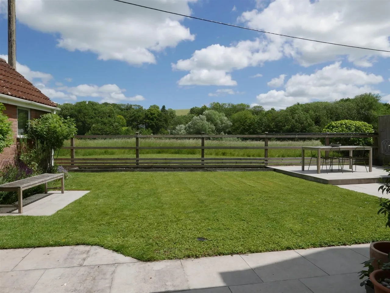High Street, Upavon, SN9, photo 3