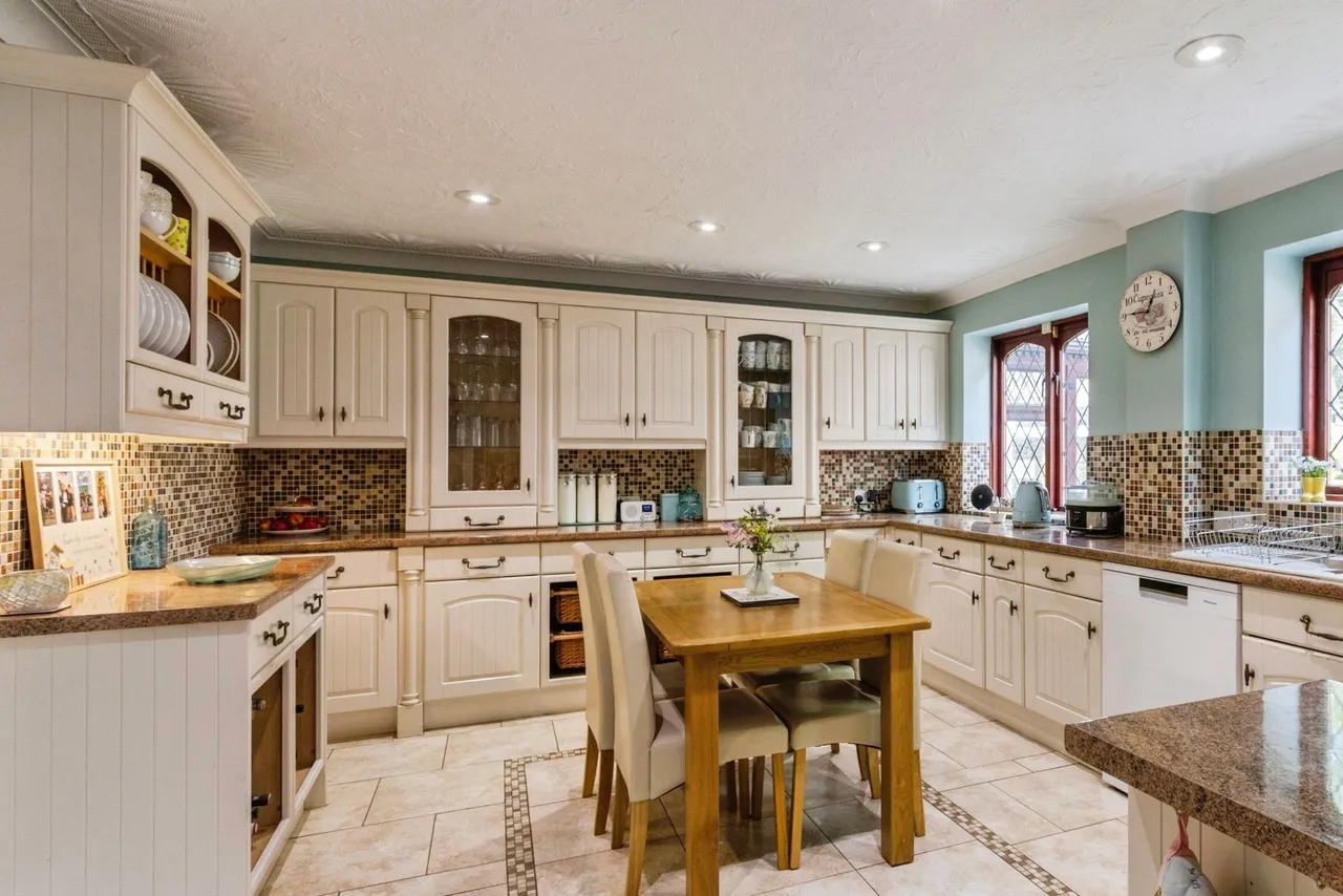 Loders Close, West Canford Heath, BH17, photo 5