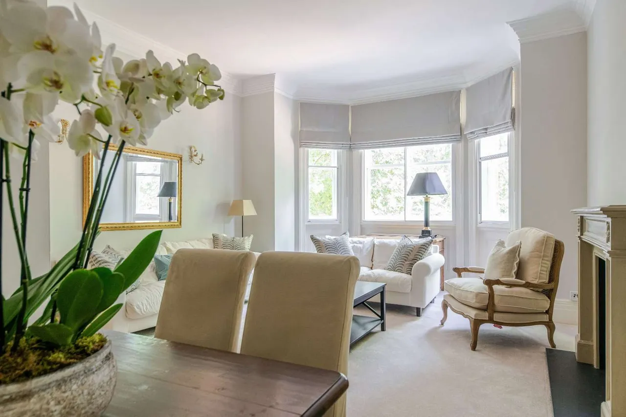 Sloane Gardens, London, SW1W 8DJ, photo 9
