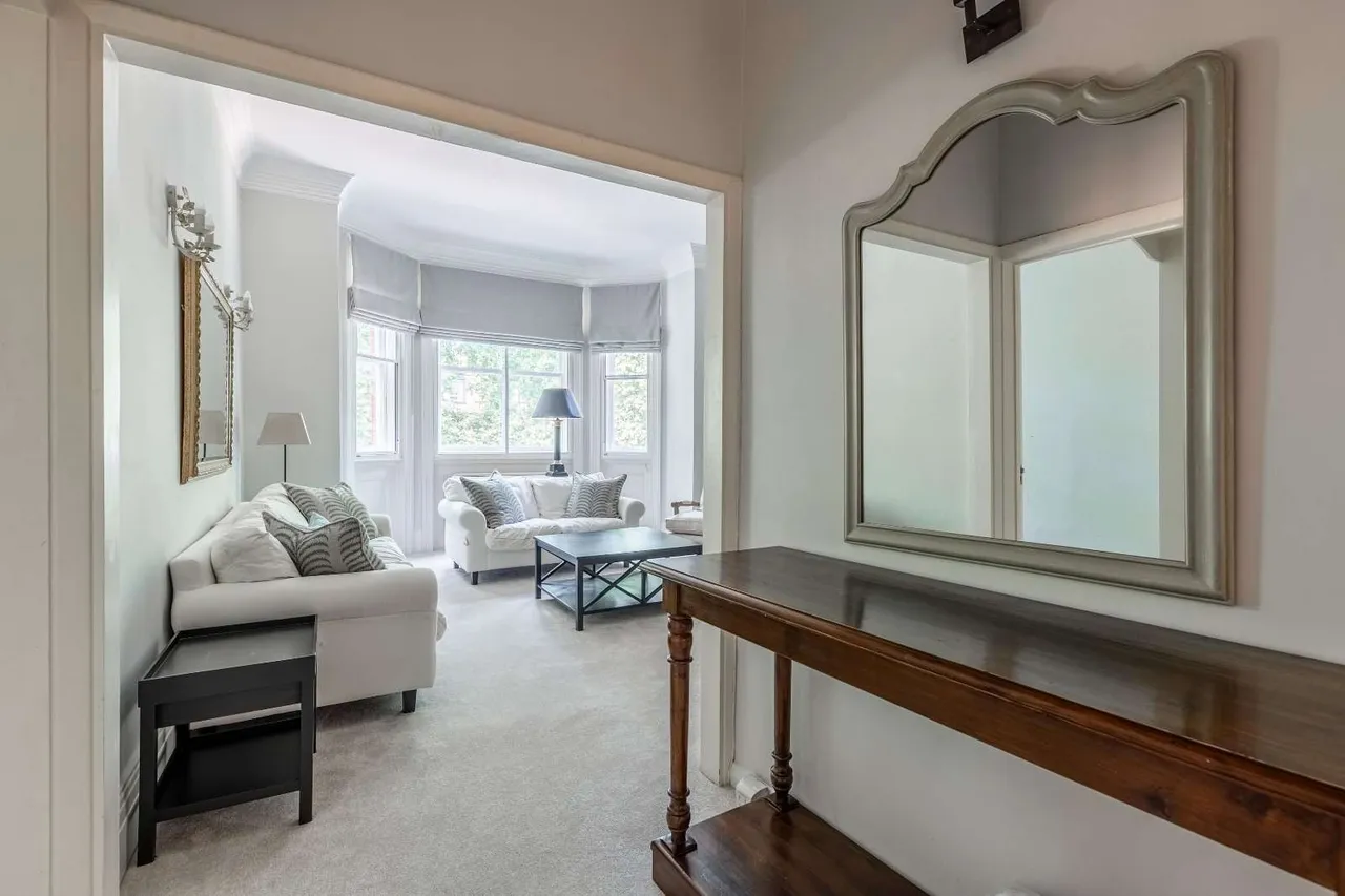 Sloane Gardens, London, SW1W 8DJ, photo 10