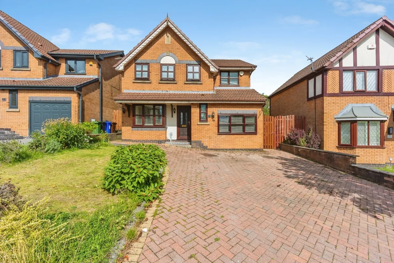 4 bed house for sale — Highfield Glen, Ashton-under-Lyne, Greater Manchester, OL6