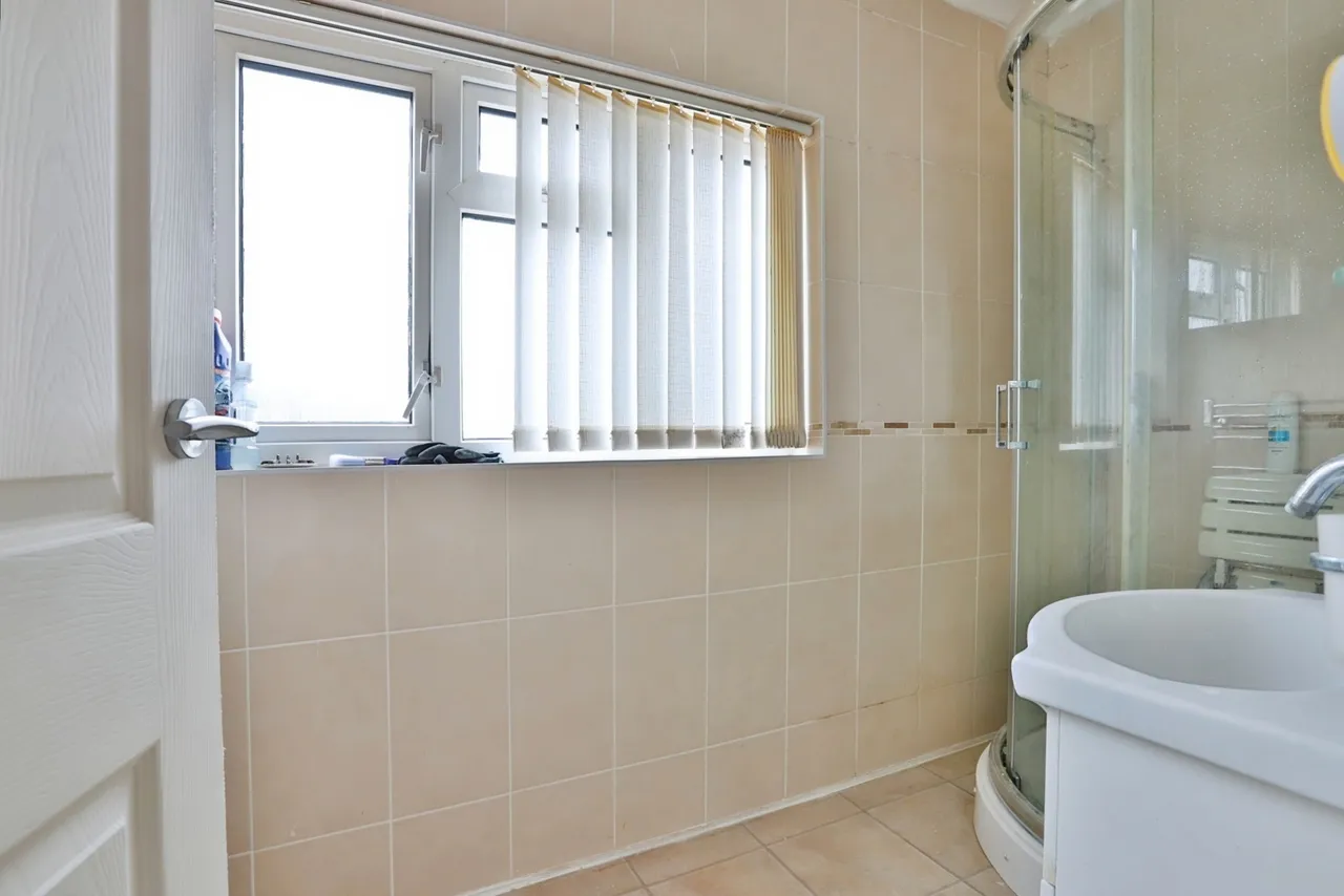 Solly Close, Poole, BH12, photo 8