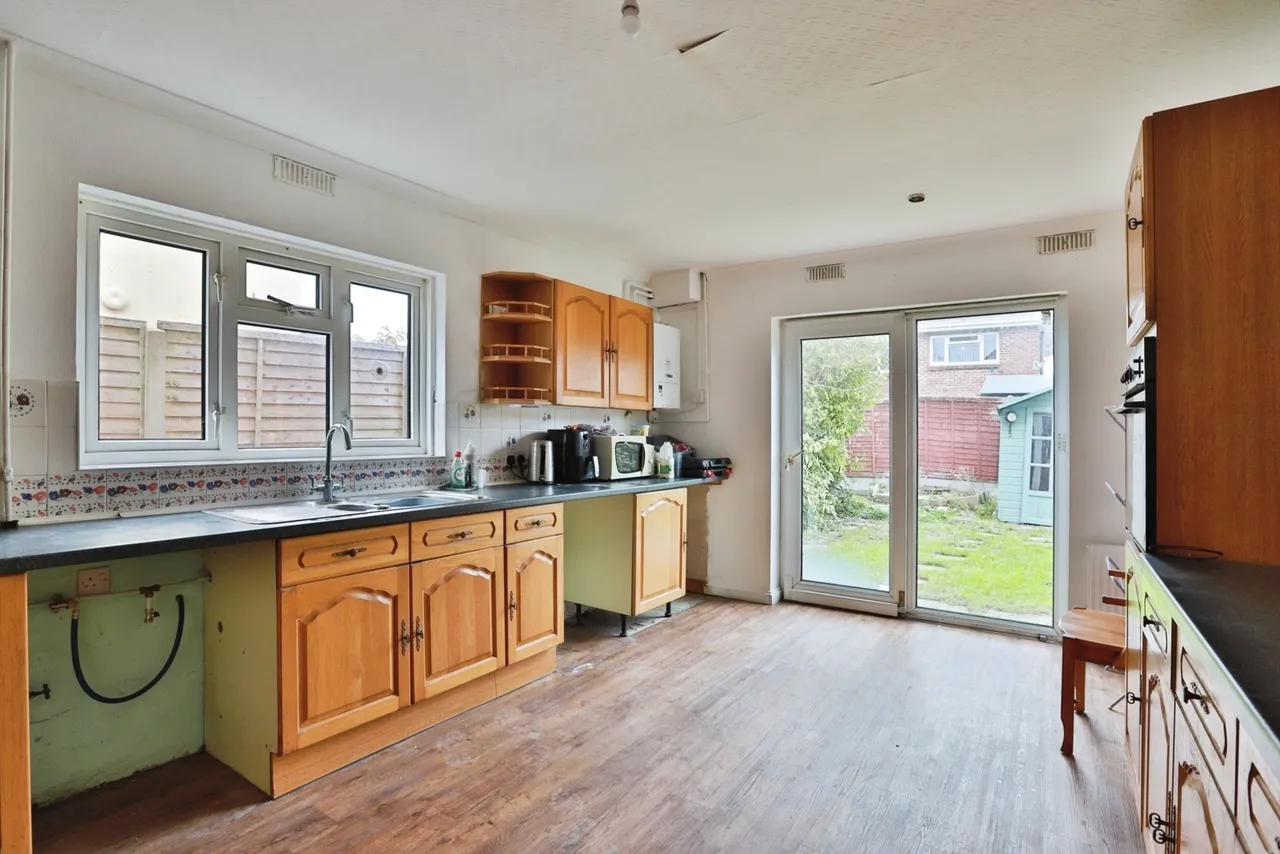 Solly Close, Poole, BH12, photo 4