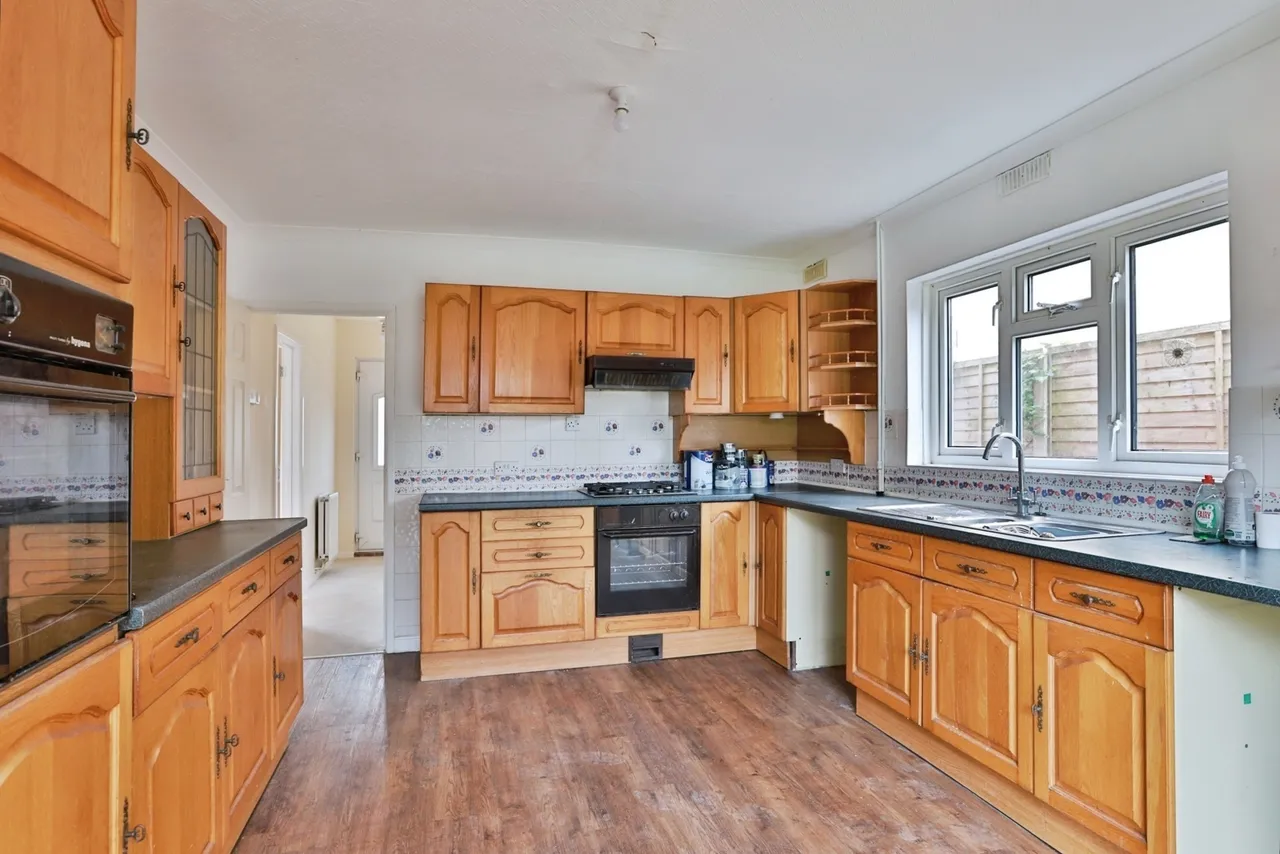 Solly Close, Poole, BH12, photo 5