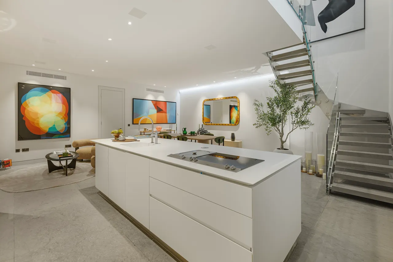 Marylebone Mews, Marylebone, London, photo 4