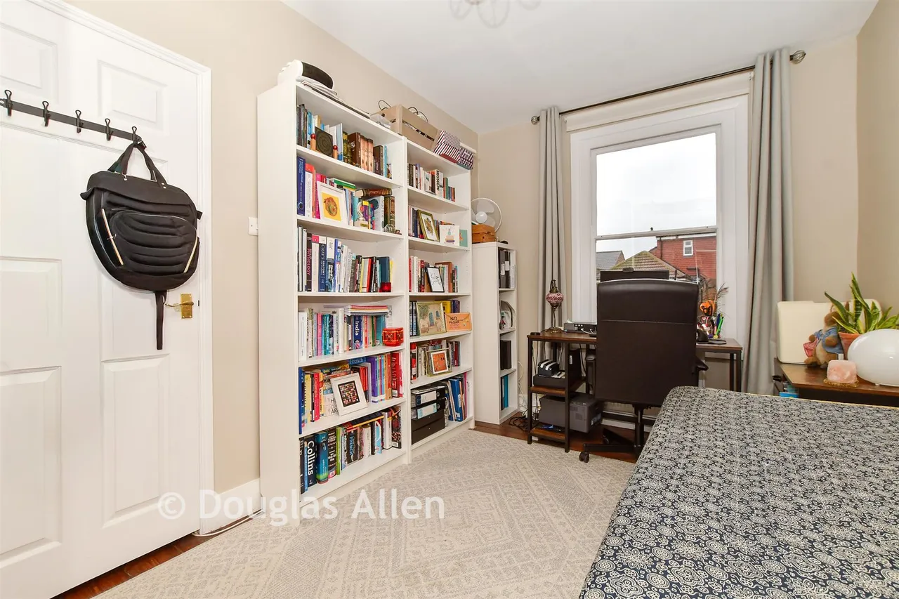 Granleigh Road, London, E11, photo 10
