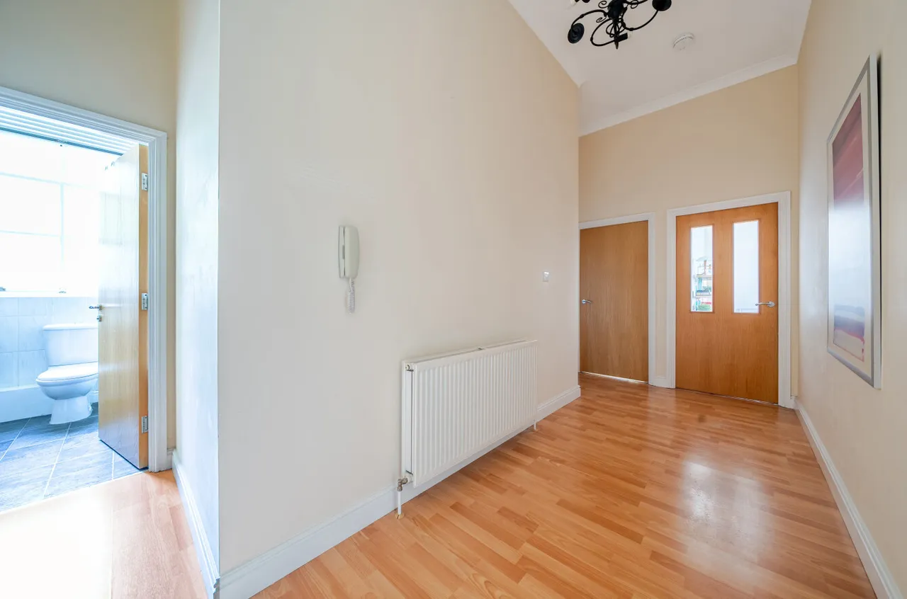 Stoneleigh Court, Shadwell, LS17, photo 5