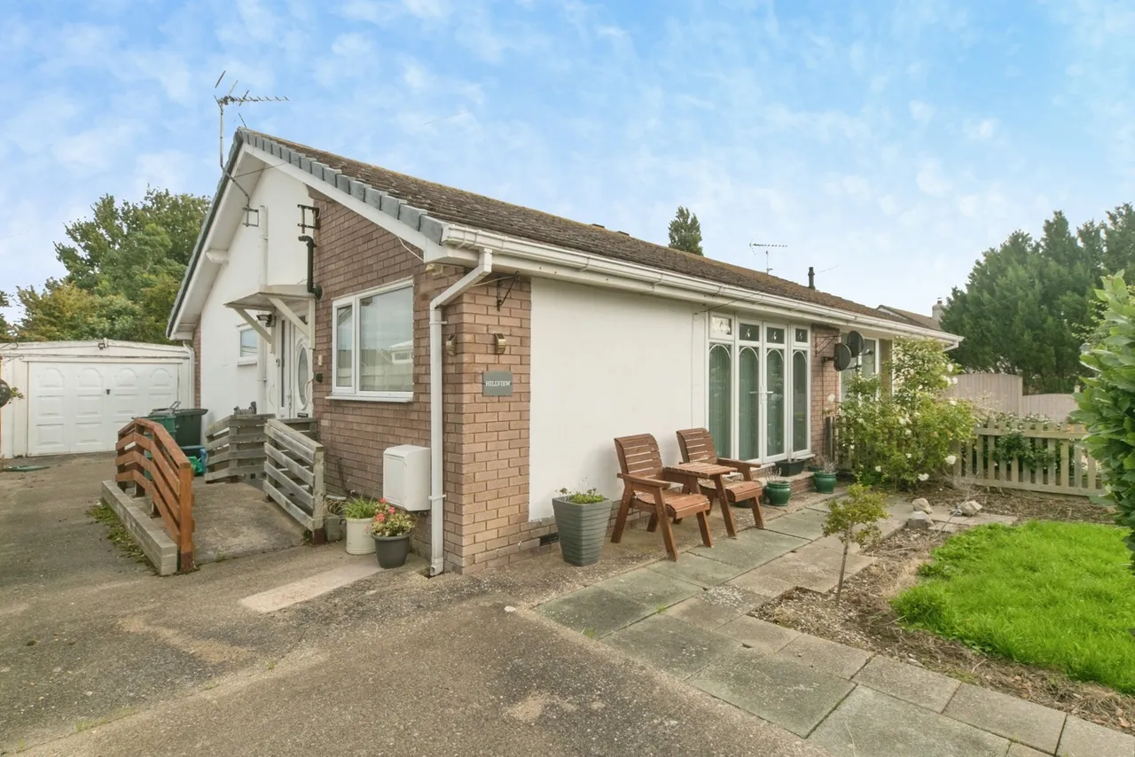 2 bed house for sale, Kinmel Way, Towyn, LL22