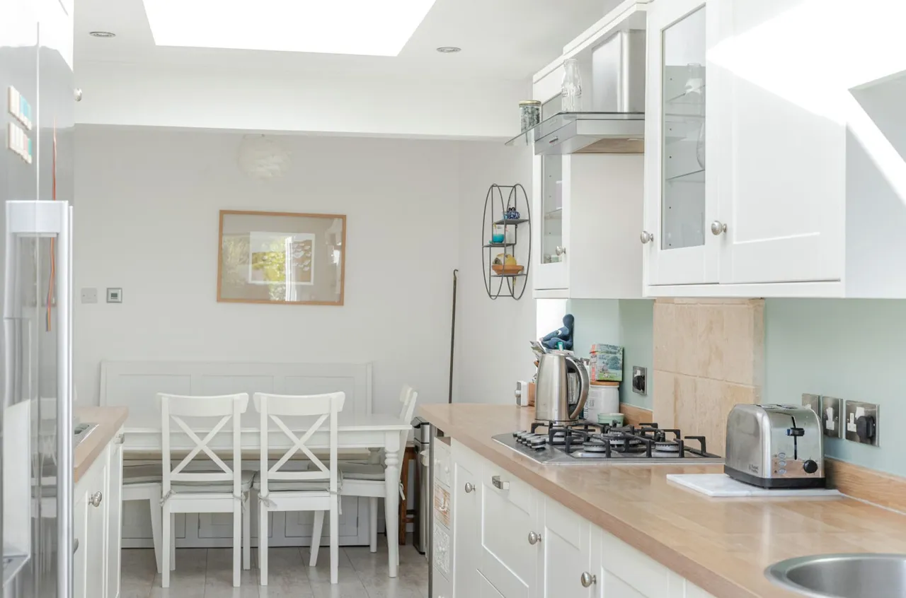 Garden Avenue, Bracklesham Bay, PO20, photo 6