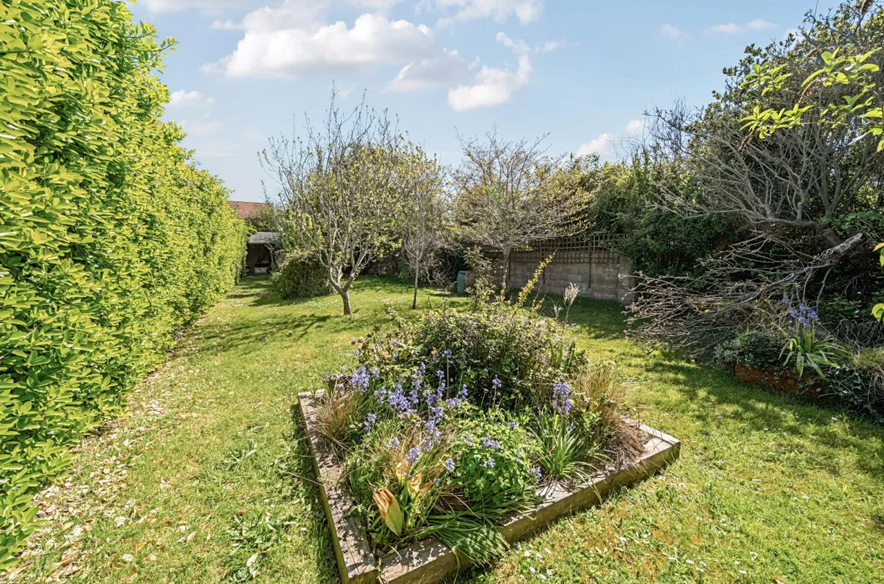 Garden Avenue, Bracklesham Bay, PO20, photo 14