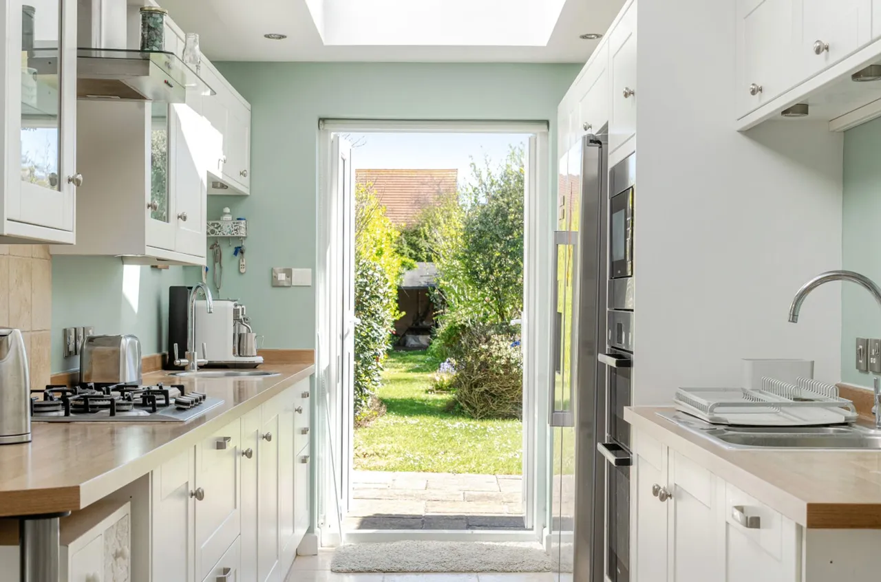 Garden Avenue, Bracklesham Bay, PO20, photo 5