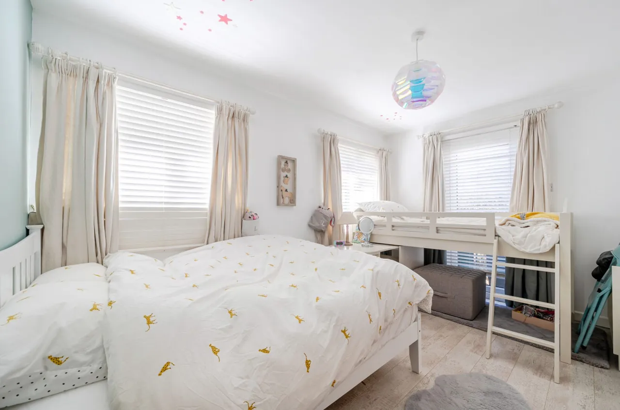 Garden Avenue, Bracklesham Bay, PO20, photo 9
