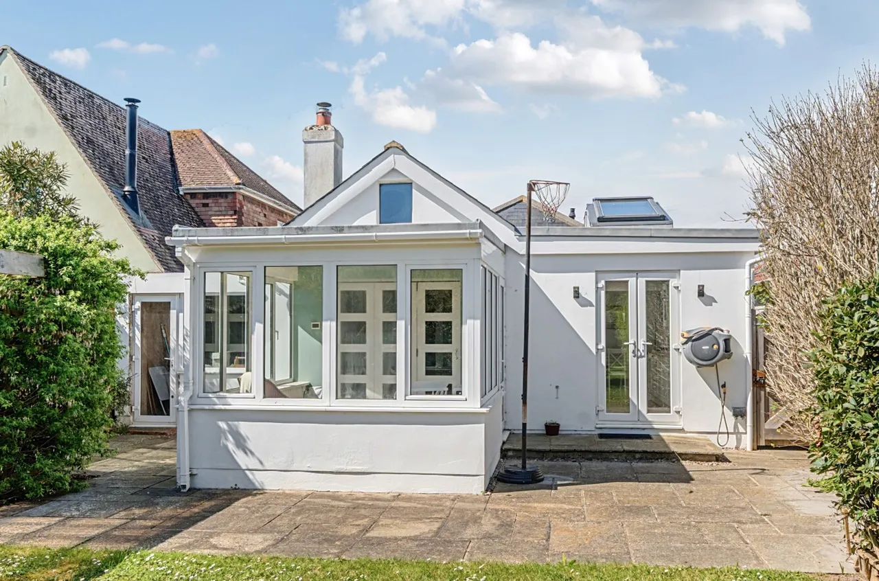 Garden Avenue, Bracklesham Bay, PO20, photo 17