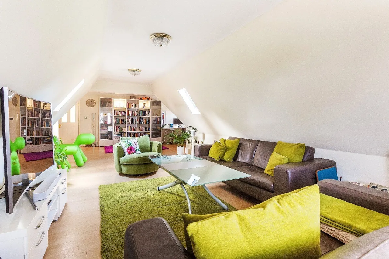 Ockham Lane, Cobham, KT11, photo 22