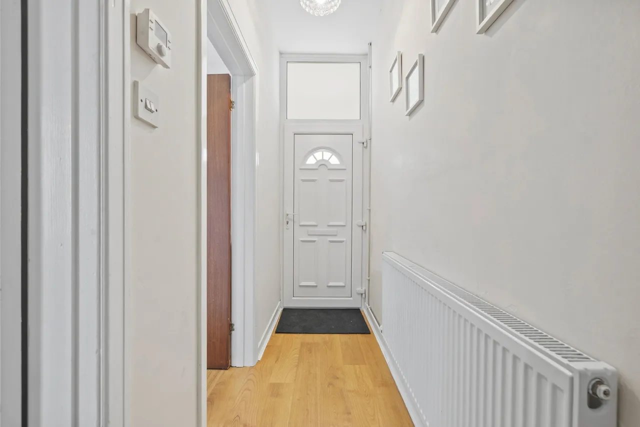 Chesshyre Street, Brynmill, SA2, photo 4
