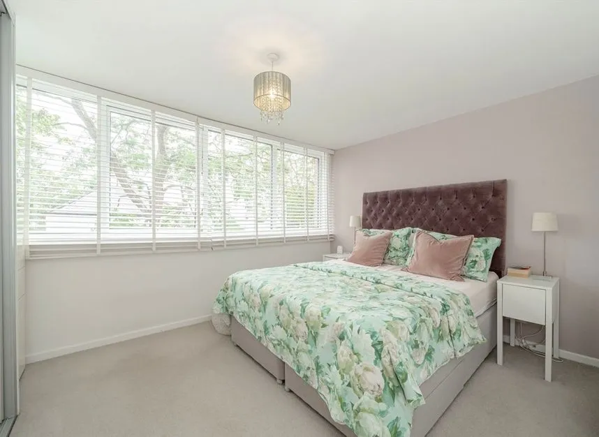 Fairlawns, East Twickenham, TW1, photo 6