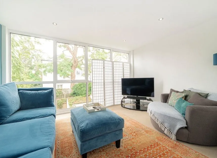 Fairlawns, East Twickenham, TW1, photo 4