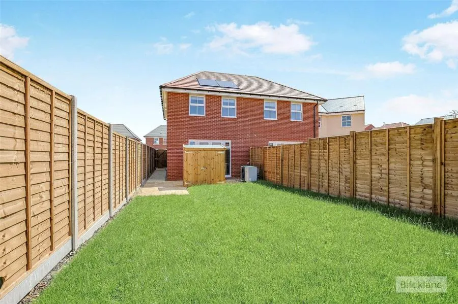 Stedman Avenue, Thurston, IP31, photo 9